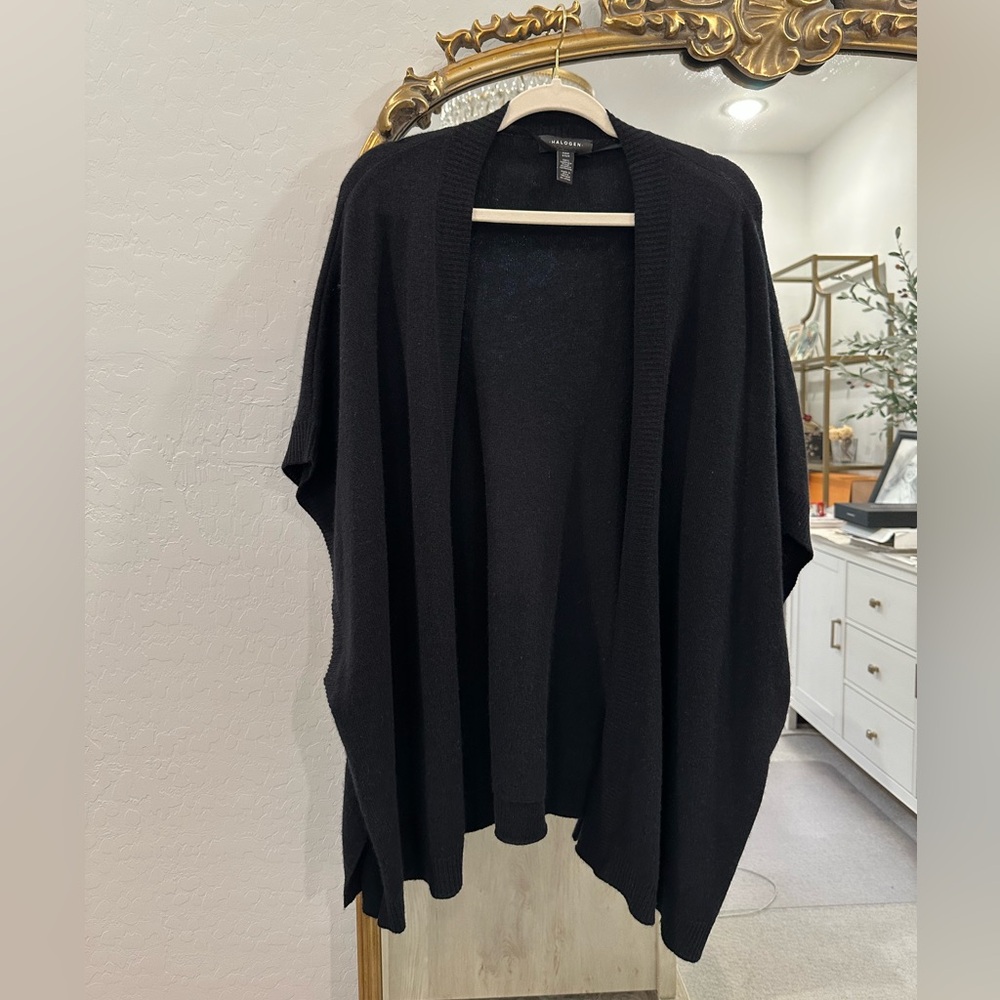 Halogen Cashmere Ruana